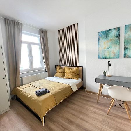 150Qm - 5 Rooms - Free Parking - Mallibase Apartments Ганновер Екстер'єр фото