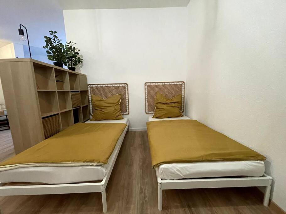 150Qm - 5 Rooms - Free Parking - Mallibase Apartments Ганновер Екстер'єр фото
