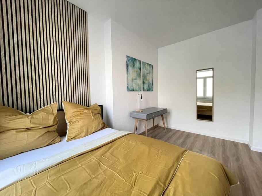 150Qm - 5 Rooms - Free Parking - Mallibase Apartments Ганновер Екстер'єр фото
